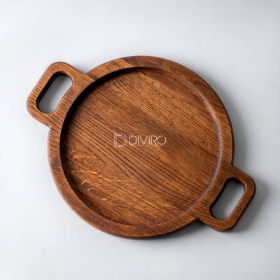 Сервировочная доска: что это и чем отличается от разделочной
