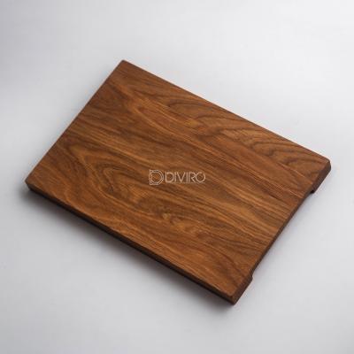 Разделочная доска из дуба для кухни